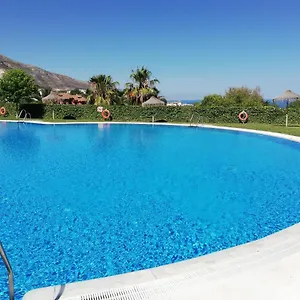 benalmarina-sea-view-apartments.es-andalucia.com/